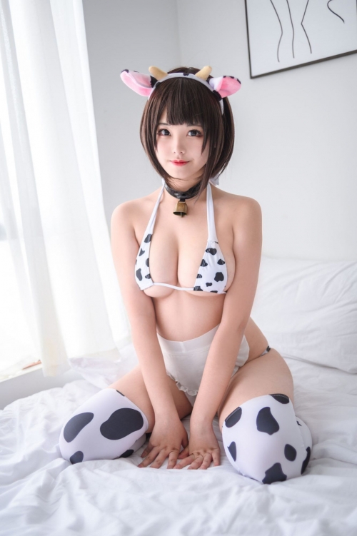 蜜汁猫裘（Mizhimao） 牛ビキニ Cosplay_Cow_Girl_Bikini 18