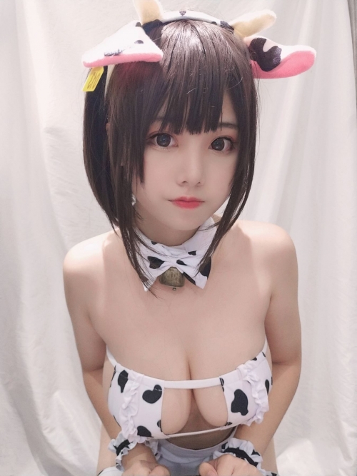 蜜汁猫裘（Mizhimao） 牛ビキニ Cosplay_Cow_Girl_Bikini 36